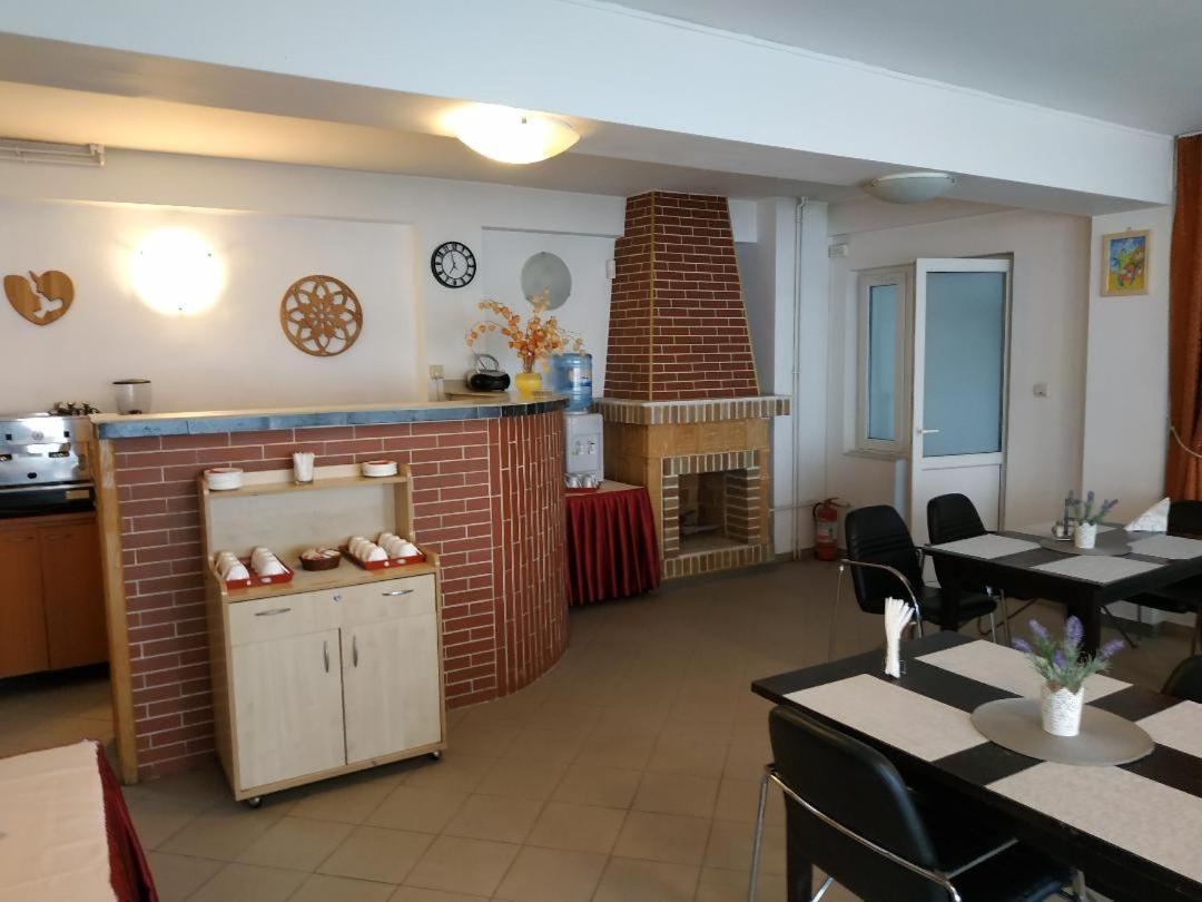 Vila Mihail Hotel Szászbuda Kültér fotó