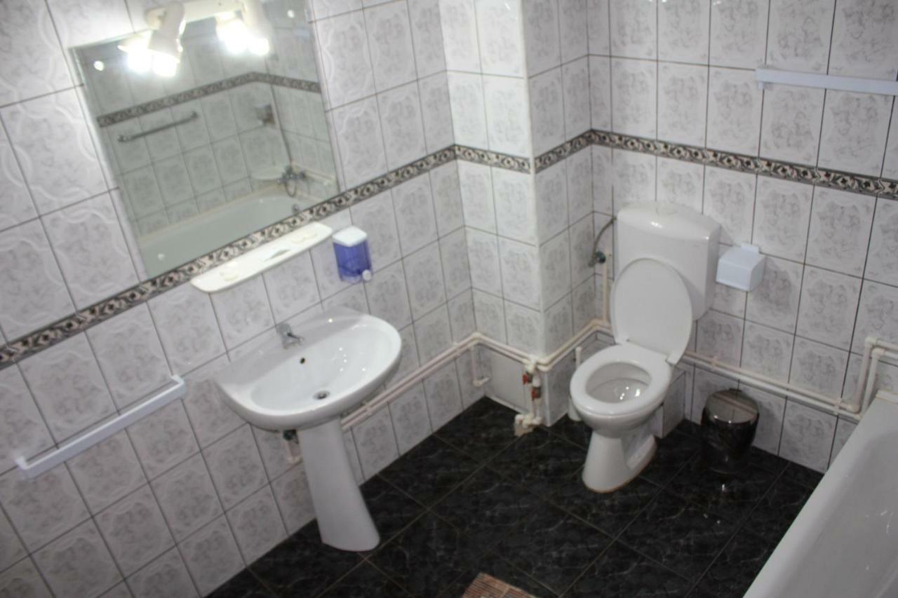 Vila Mihail Hotel Szászbuda Kültér fotó
